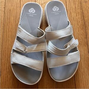 Clarks Cloud Steppers Womens Clarks Cloud Steppers White Grey New Size US 7M